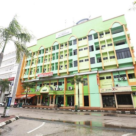Oyo 89489 Al Ansar Hotell Kota Bharu Eksteriør bilde