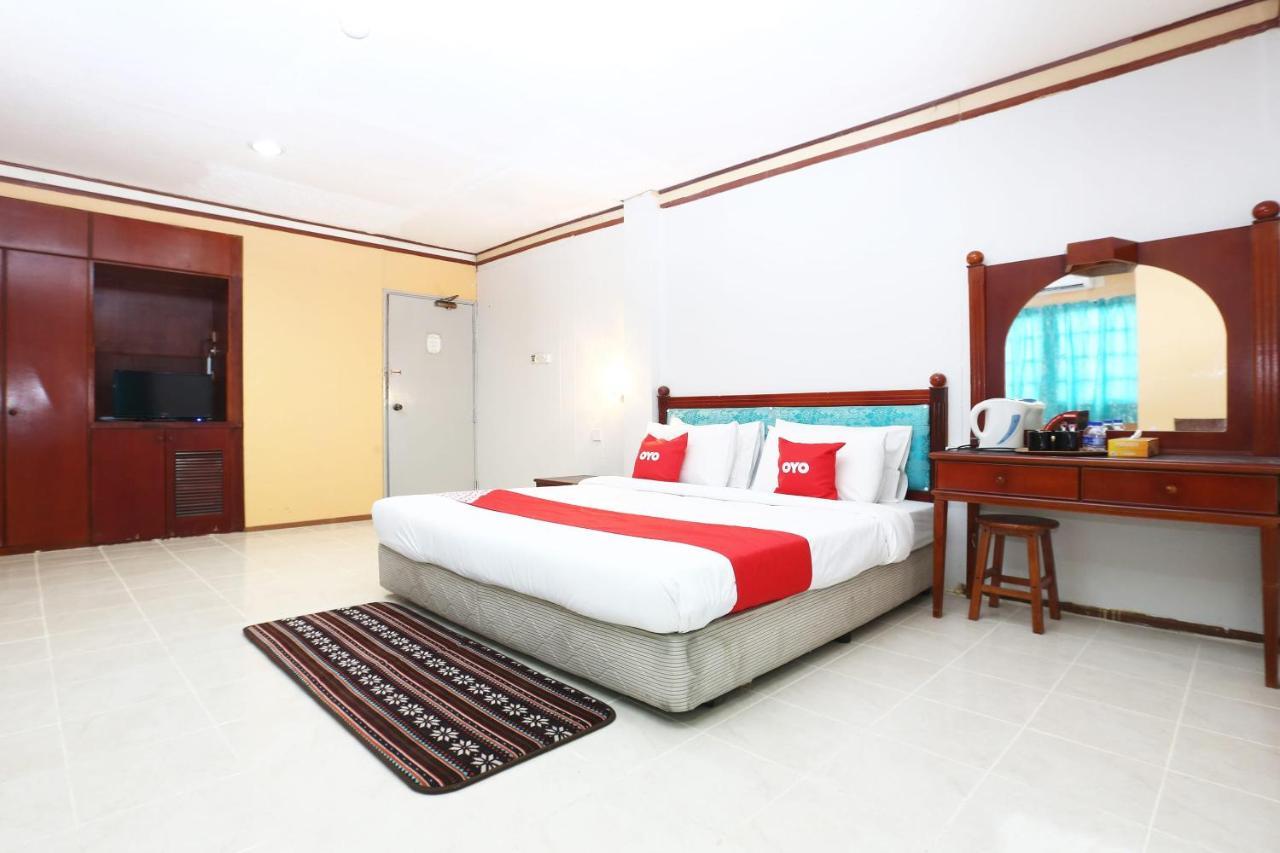 Oyo 89489 Al Ansar Hotell Kota Bharu Eksteriør bilde