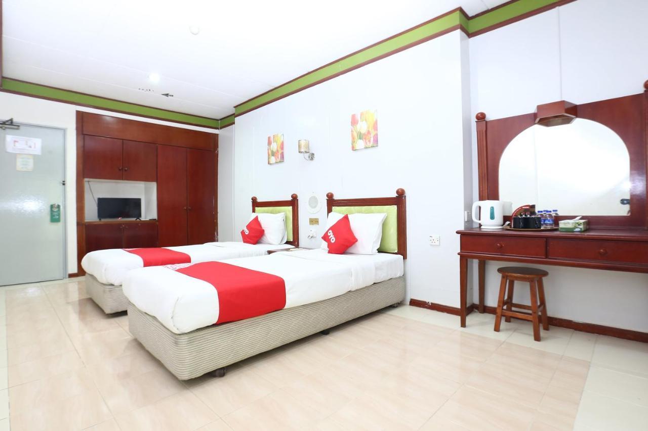 Oyo 89489 Al Ansar Hotell Kota Bharu Eksteriør bilde