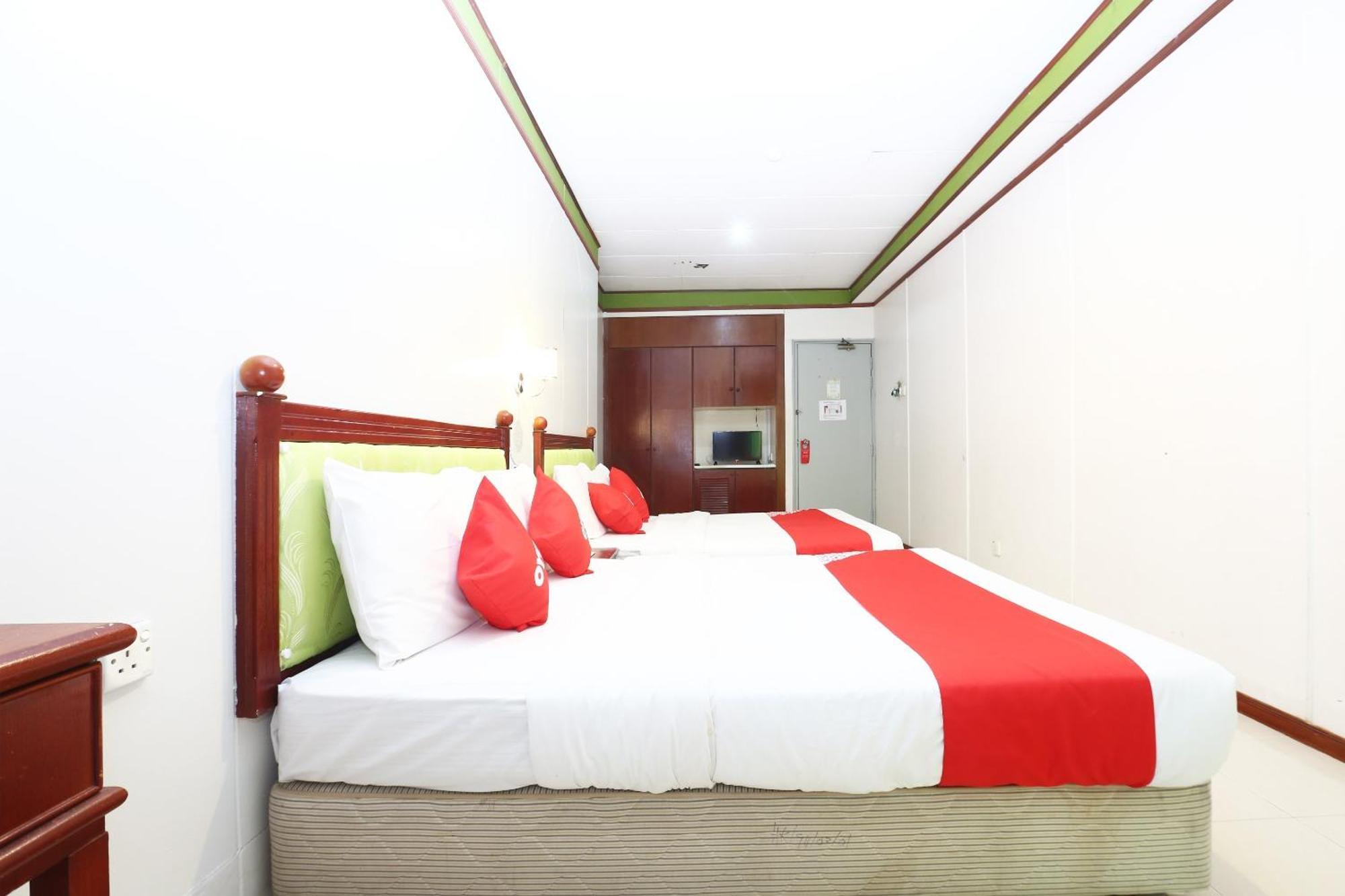 Oyo 89489 Al Ansar Hotell Kota Bharu Eksteriør bilde