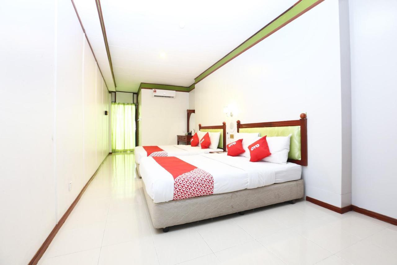 Oyo 89489 Al Ansar Hotell Kota Bharu Eksteriør bilde