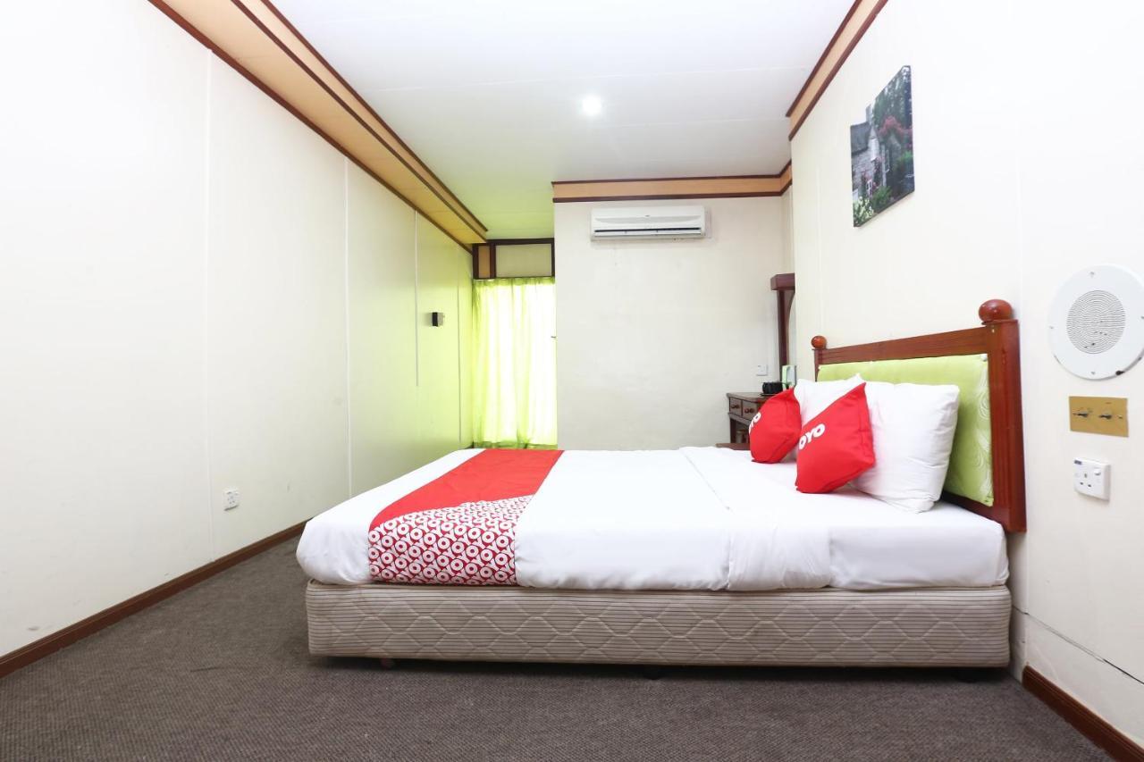 Oyo 89489 Al Ansar Hotell Kota Bharu Eksteriør bilde